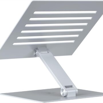 Razer Adjustable Laptop Stand, il supporto per PC portatili con regolazione della tensione - macitynet.it