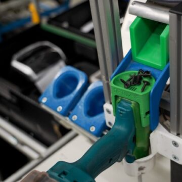 BMW sfrutta derivati dalla polvere di scarto della stampa 3D per produrre nuovi componenti - macitynet.it