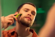 Black Friday, Philips OneBlade 360 regolabarba, cura viso e corpo a 32,23 € Prime Day, Philips OneBlade 360 regolabarba, cura viso e corpo a 34,99 € - macitynet.it