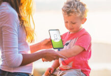 Heat It, un accessorio per smartphone contro le punture di insetti Heat It, un accessorio per smartphone contro le punture di insetti - macitynet.it