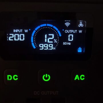 Recensione Powerstation BLUETTI Elite 30 V2, portatile e intelligente per zaini, UPS e Fotovoltaico - macitynet.it