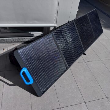 Recensione Powerstation BLUETTI Elite 30 V2, portatile e intelligente per zaini, UPS e Fotovoltaico - macitynet.it