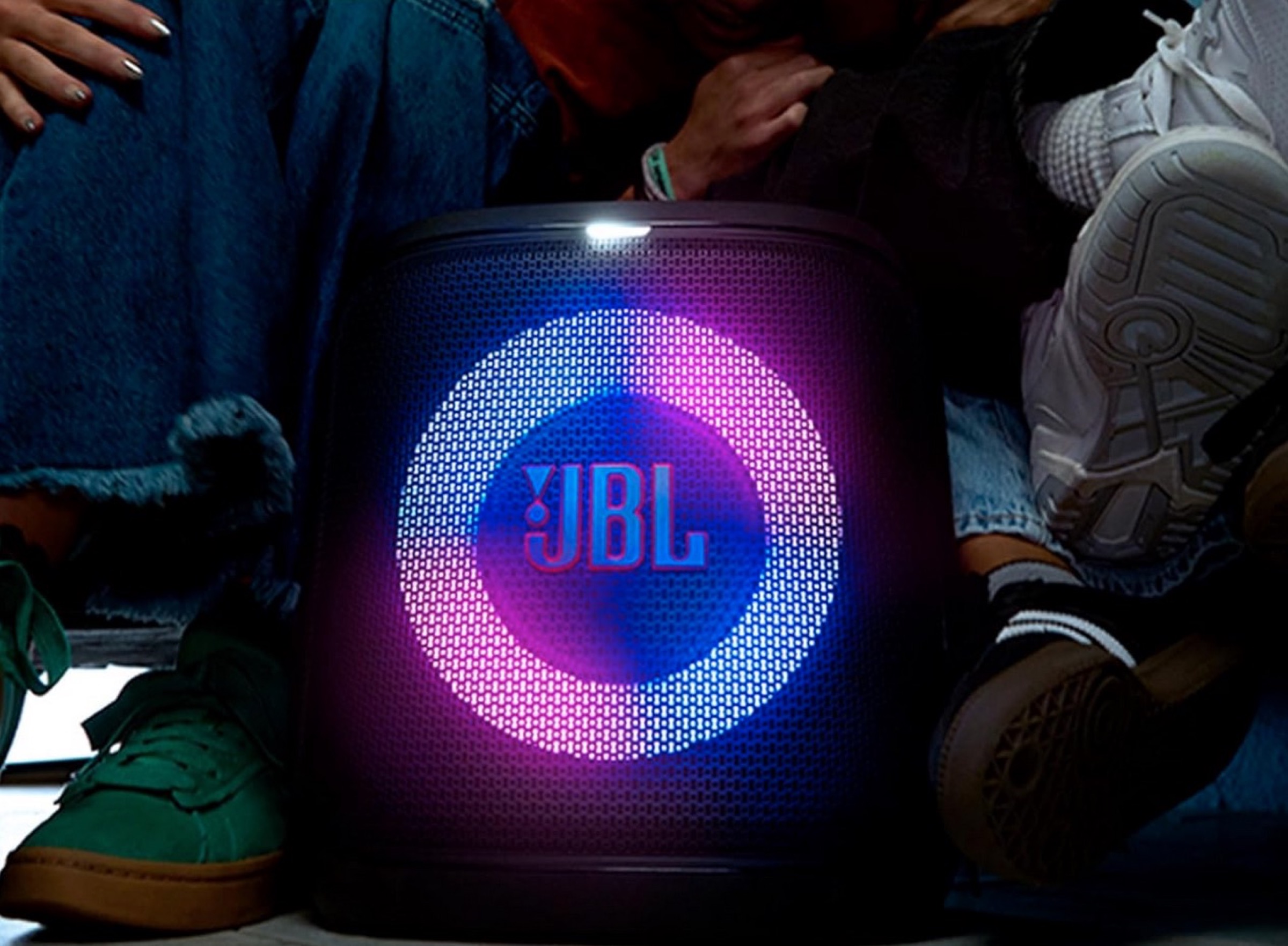 Musica ovunque con gli speaker JBL, alcuni in sconto su Amazon - macitynet.it Musica ovunque con gli speaker JBL, alcuni in sconto su Amazon - macitynet.it