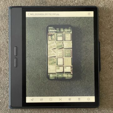 Recensione Bigme B7, il tablet e-ink a colori con Android e 4G che sfida le regole - macitynet.it
