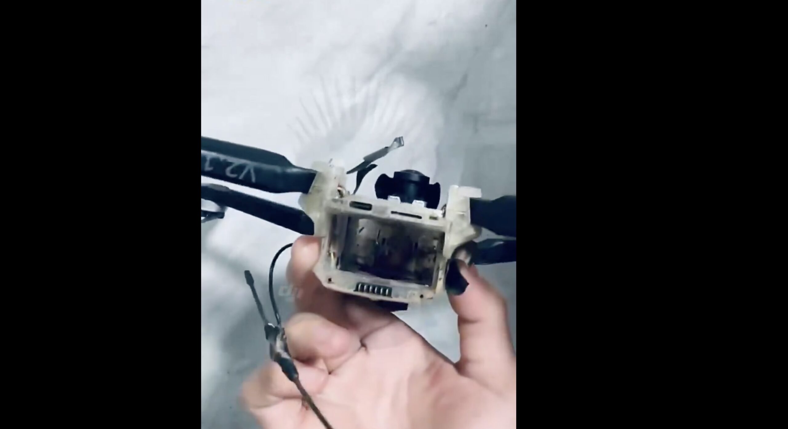 Il drone di Insta360 si mostra in un primo prototipo - macitynet.it Il drone di Insta360 si mostra in un primo prototipo - macitynet.it