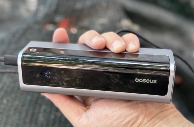 Recensione powerbank Baseus Energeek GP12, potente anche in volo - macitynet.it