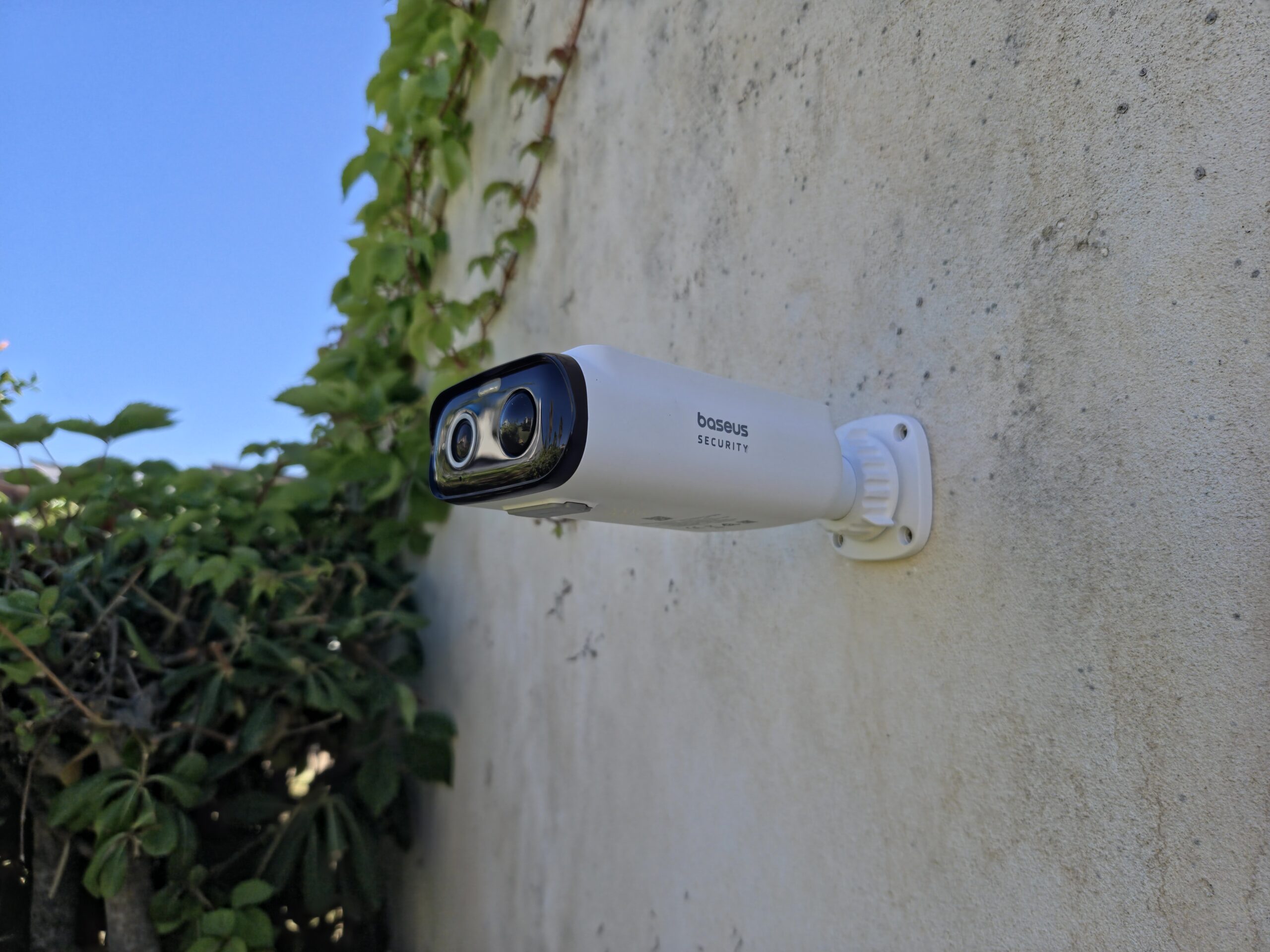 Baseus S1 Lite, sicurezza solare senza pensieri a basso costo - macitynet.it