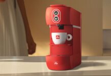 illy Easy 60527 si pulisce da sola dopo ogni caffè - macitynet.it