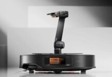 Roborock Saros Z70, in sconto il robot con braccio meccanico per pulire sotto i mobili Roborock Saros Z70, in sconto il robot con braccio meccanico per pulire sotto i mobili - macitynet.it