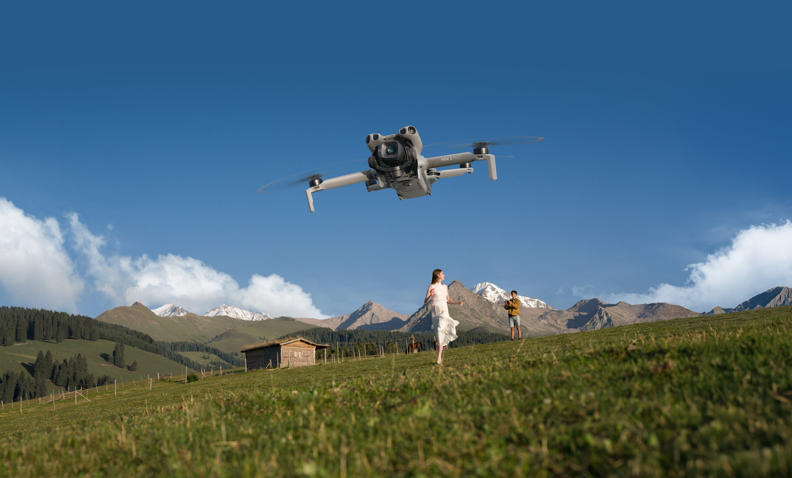 DJI Mini 5 Pro è il nuovo il mini drone che vuole ridefinire volo e fotografia tascabile - macitynet.it