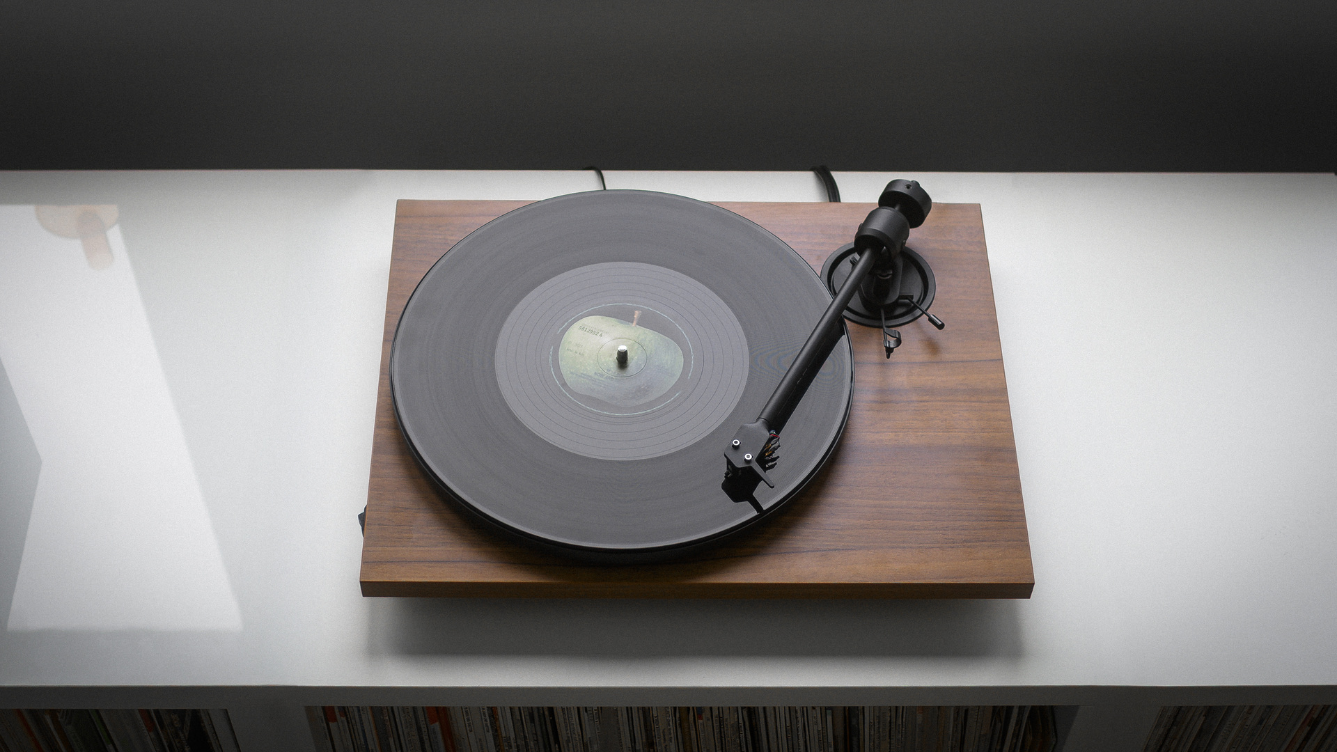 Pro-Ject E1.2 è il giradischi economico che porta l’alta fedeltà a tutti - macitynet.it