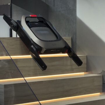 IFA 2025, con MarsWalker i robot aspirapolvere Eufy salgono e scendono le scale - macitynet.it
