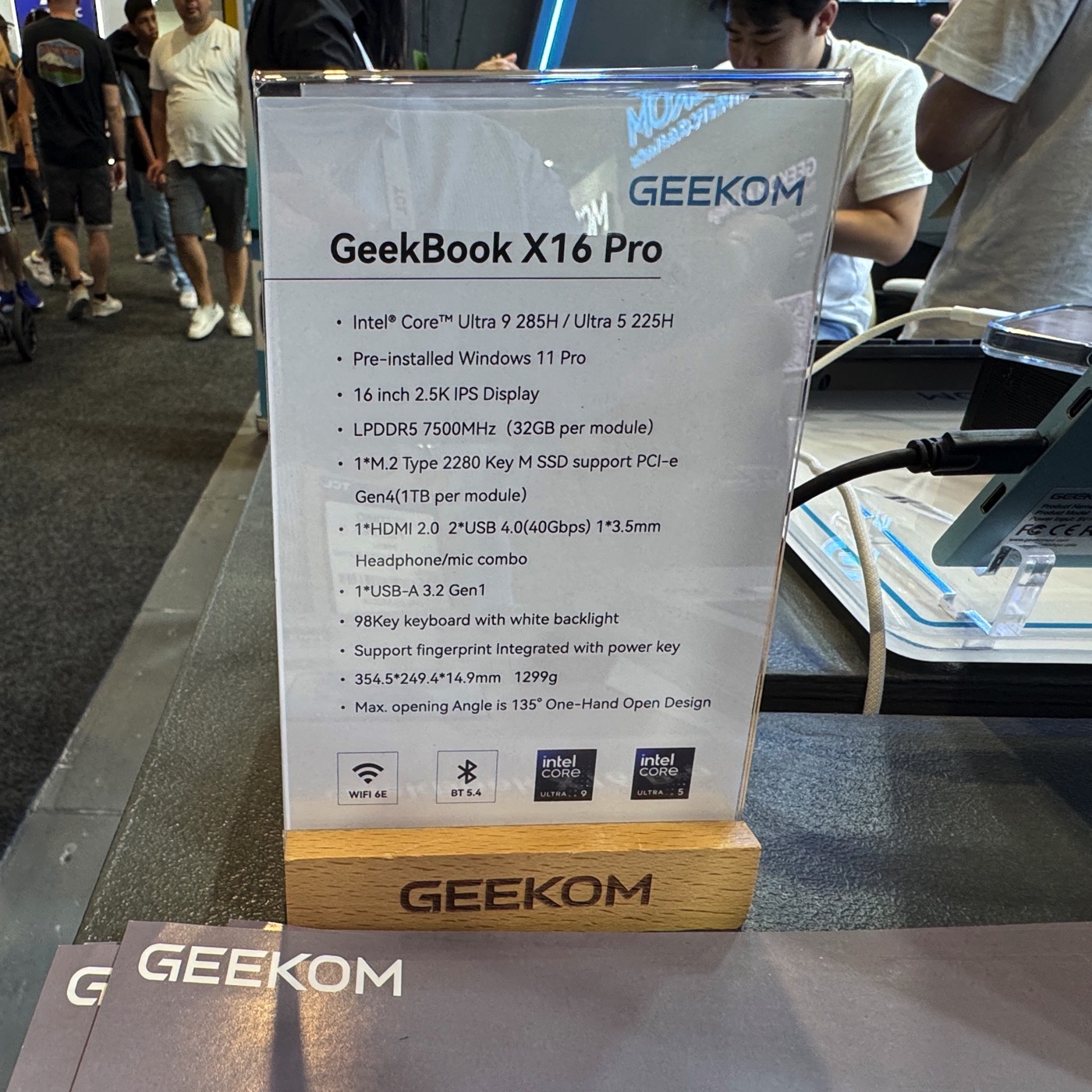 GEEKOM fa debuttare il super mini PC A9 Mega e i portatili GeekBook ad IFA 2025 - macitynet.it GEEKOM fa debuttare il super mini PC A9 Mega e i portatili GeekBook ad IFA 2025 - macitynet.it