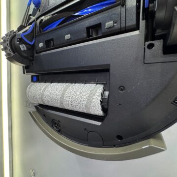 [in attesa di foto ]IFA 2025 , DEEBOT X11 e ULTRAMARINE sono le nuove soluzioni di robotica domestica di Ecovacs - macitynet.it