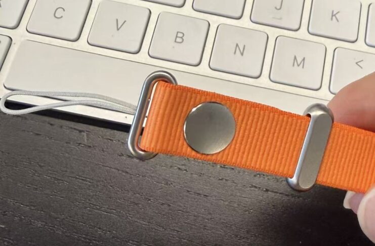 Apple, il laccio a tracolla per gli iPhone 17 appare in foto - macitynet.it