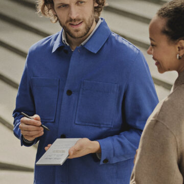 Altro che iPhone, la sorpresa di fine estate è ReMarkable Paper Pro Move, il tablet eInk che sta in tasca - macitynet.it