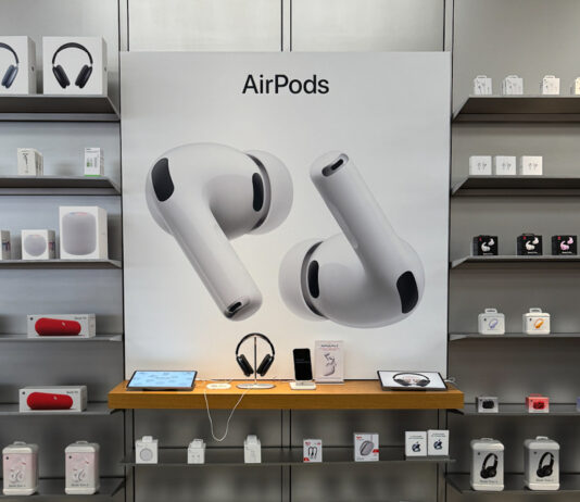 Airpods Pro 3 contro Airpods Pro 2 e Airpods Pro, scoprite se è il momento di aggiornare Airpods Pro 3 contro Airpods Pro 2 e Airpods Pro, conviene aggiornare? - macitynet.it