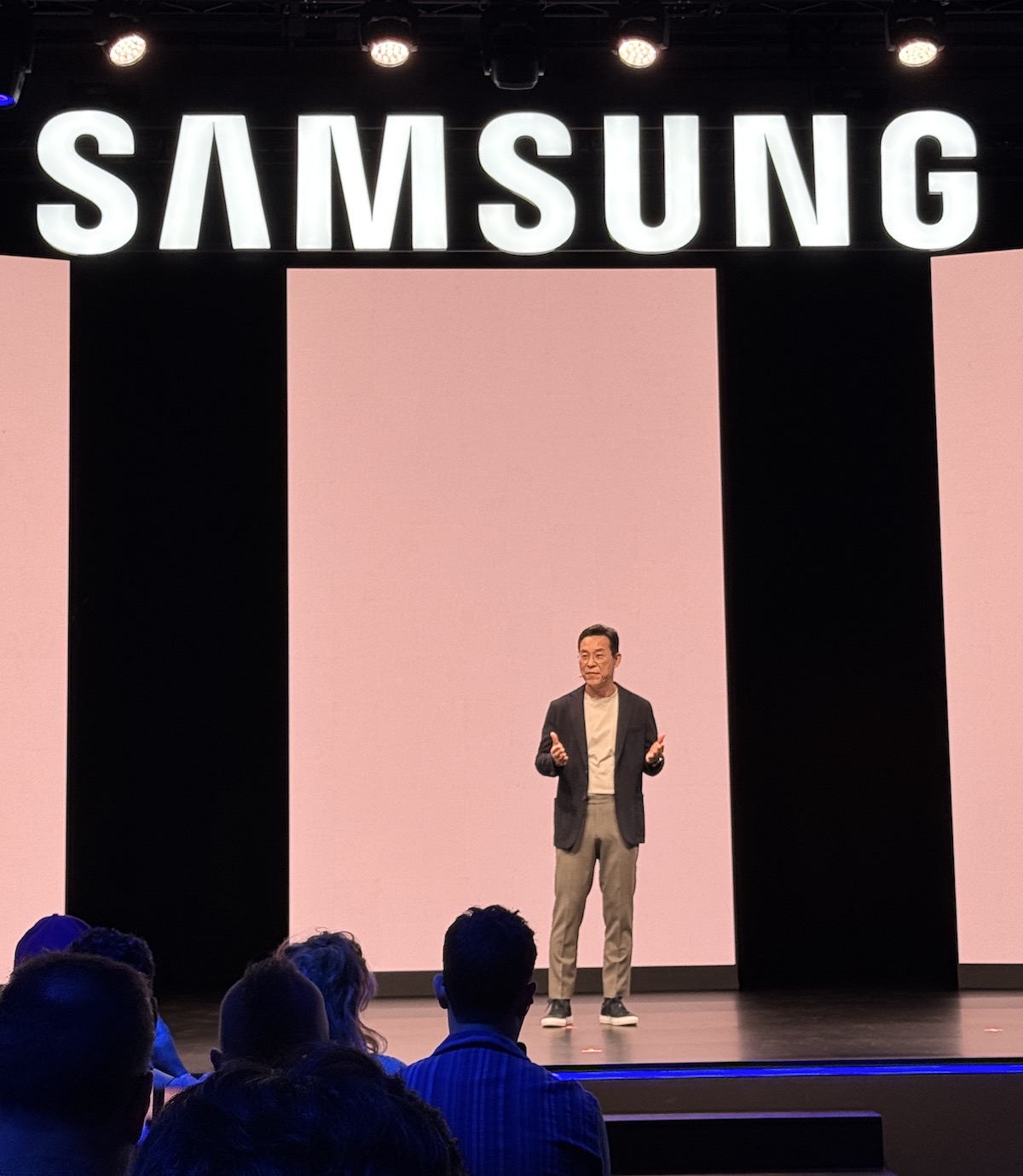 IFA 2025, la vision di Samsung dal benessere all'efficienza energetica - macitynet.it IFA 2025, la vision di Samsung dal benessere all'efficienza energetica - macitynet.it