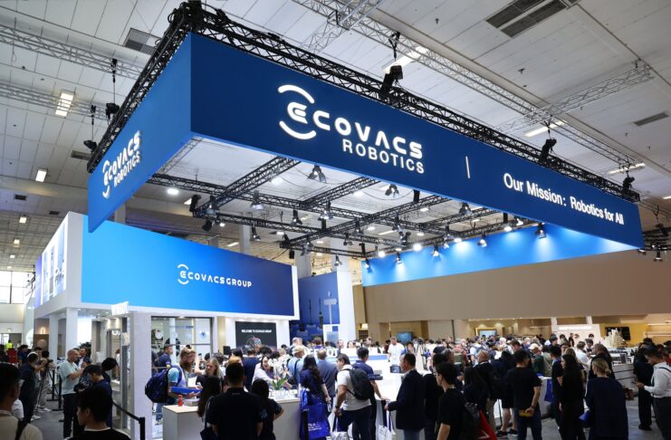 [in attesa di foto ]IFA 2025 , DEEBOT X11 e ULTRAMARINE sono le nuove soluzioni di robotica domestica di Ecovacs - macitynet.it