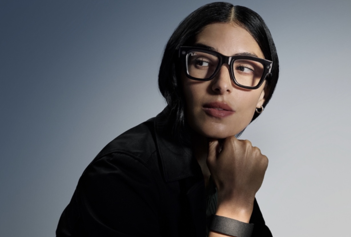 Meta e Luxottica presentano i nuovi smart glass, Ray-Ban Display e Oakley Meta - macitynet.it Meta e Luxottica presentano i nuovi smart glass, Ray-Ban Display e Oakley Meta - macitynet.it