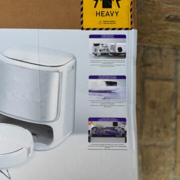 Ad IFA 2025 Il robot Narwal Flow che aspira e lava con il panno che si rigenera - macitynet.it