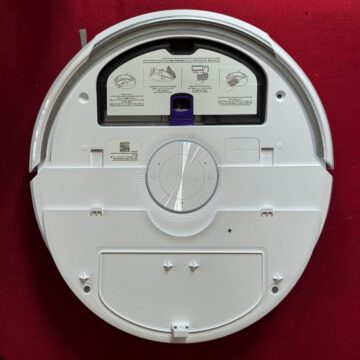 Ad IFA 2025 Il robot Narwal Flow che aspira e lava con il panno che si rigenera - macitynet.it