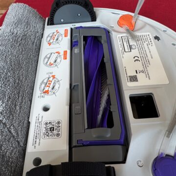 Ad IFA 2025 Il robot Narwal Flow che aspira e lava con il panno che si rigenera - macitynet.it