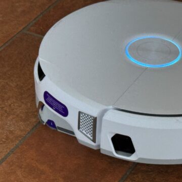 Ad IFA 2025 Il robot Narwal Flow che aspira e lava con il panno che si rigenera - macitynet.it