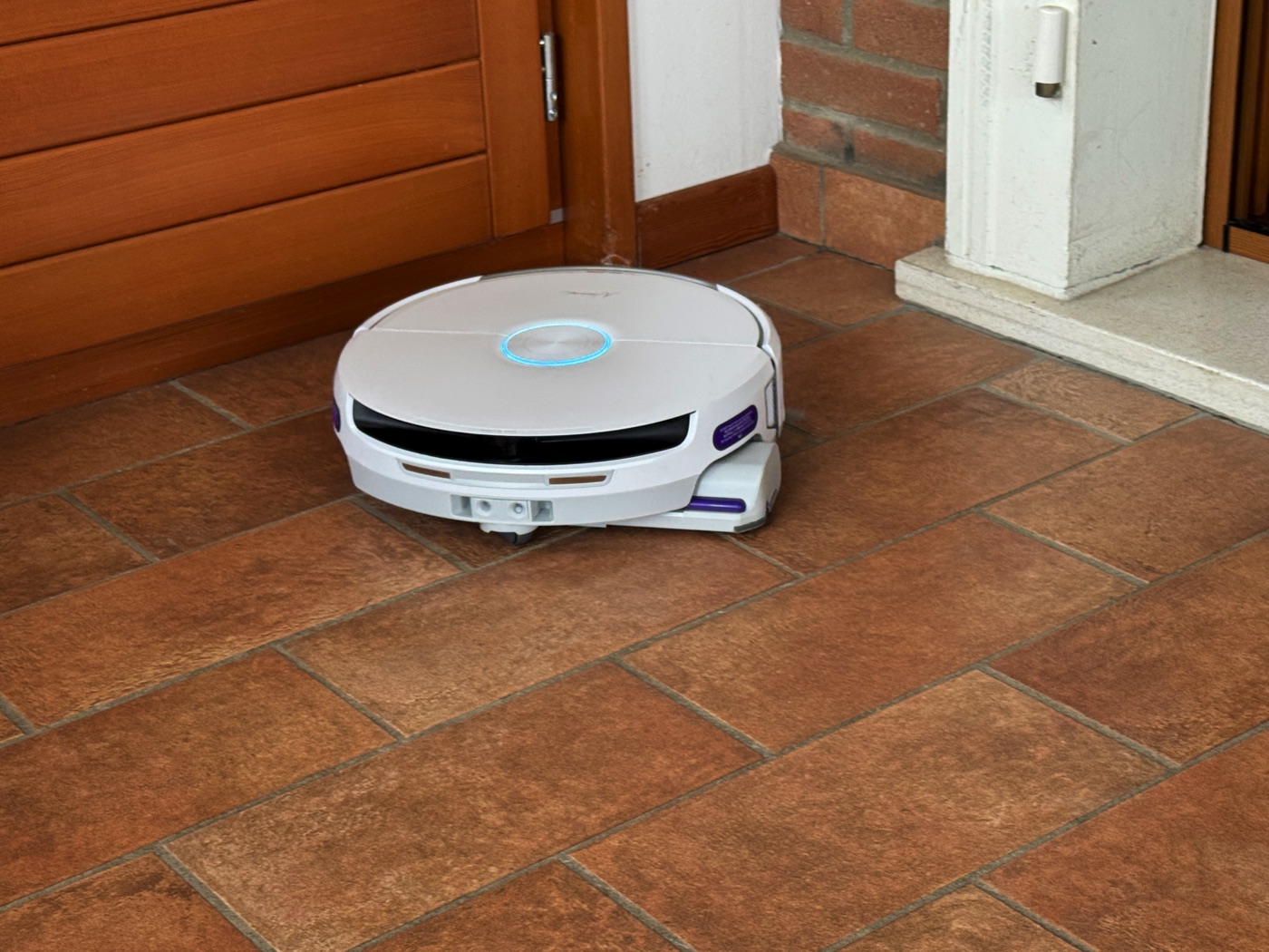 Ad IFA 2025 Il robot Narwal Flow che aspira e lava con il panno che si rigenera - macitynet.it Ad IFA 2025 Il robot Narwal Flow che aspira e lava con il panno che si rigenera - macitynet.it