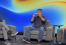 iPhone 17 Air, la prova dal vivo, si piega ma non si spezza iPhone Air, un primo test di piegatura evidenzia la robustezza - macitynet.it