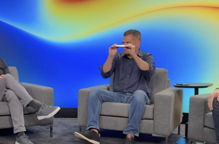 iPhone Air, un primo test di piegatura evidenzia la robustezza - macitynet.it