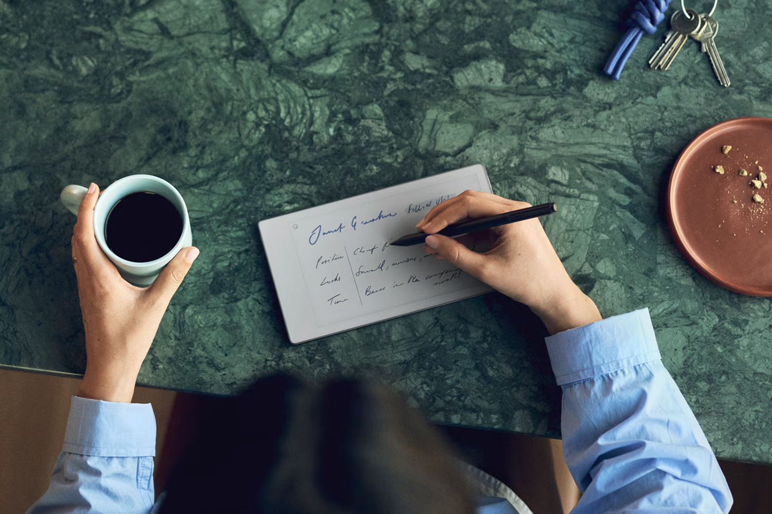 Altro che iPhone, la sorpresa di fine estate è ReMarkable Paper Pro Move, il tablet eInk che sta in tasca - macitynet.it Altro che iPhone, la sorpresa di fine estate è ReMarkable Paper Pro Move, il tablet eInk che sta in tasca - macitynet.it