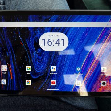 Recensione tablet OSCAL PAD 100, buono per chi si accontenta del grande schermo e della connettività - macitynet.it