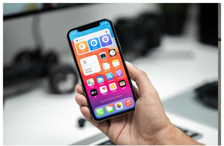 Apri questa cartella nello smartphone, c’è tutto quello che pensavi di aver cancellato: