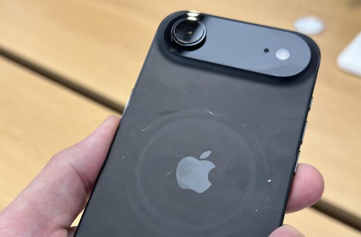 iPhone 17 Pro, l'alluminio si graffia facilmente? - macitynet.it