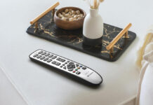 Gumbody Pratico Duo di Meliconi, telecomando 2 in 1 per TV e decoder - macitynet.it