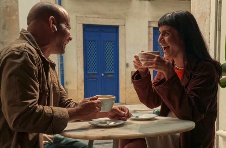 Traduzione dal vivo degli Airpods bloccata in Europa - macitynet.it