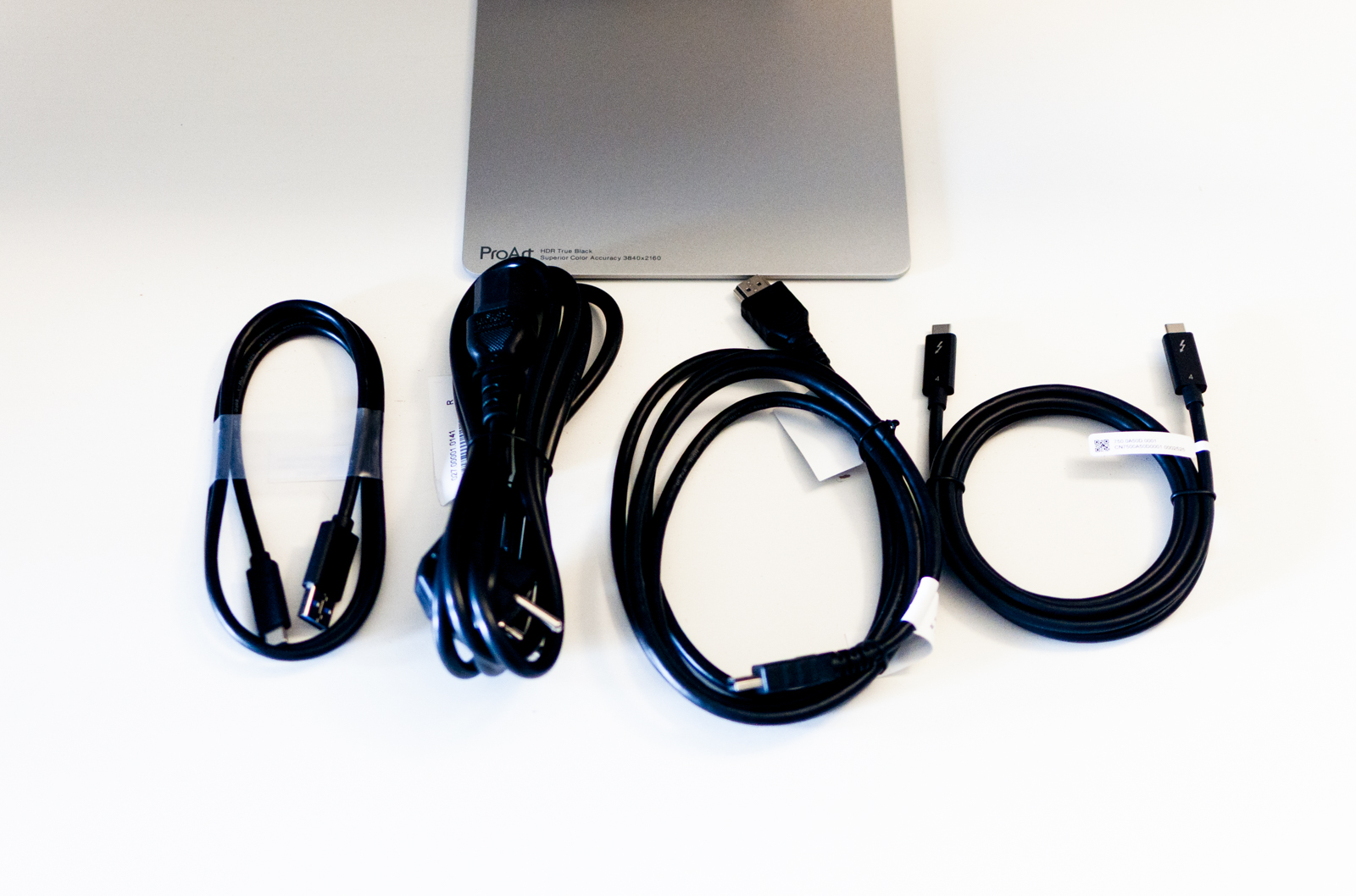 Recensione Asus PA32UCDM, il display definitivo per utenti pro, anche gamer - macitynet.it Recensione Asus PA32UCDM, il display definitivo per utenti pro, anche gamer - macitynet.it