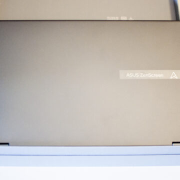 Recensione Asus Zen Screen Duo, il monitor doppio che triplica la produttività - macitynet.it