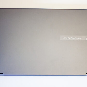 Recensione Asus Zen Screen Duo, il monitor doppio che triplica la produttività - macitynet.it