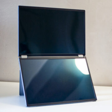 Recensione Asus Zen Screen Duo, il monitor doppio che triplica la produttività - macitynet.it