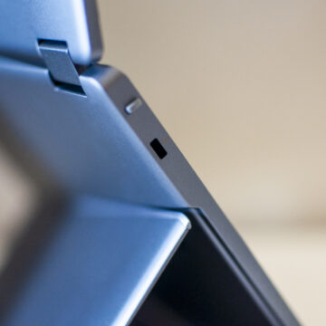 Recensione Asus Zen Screen Duo, il monitor doppio che triplica la produttività - macitynet.it