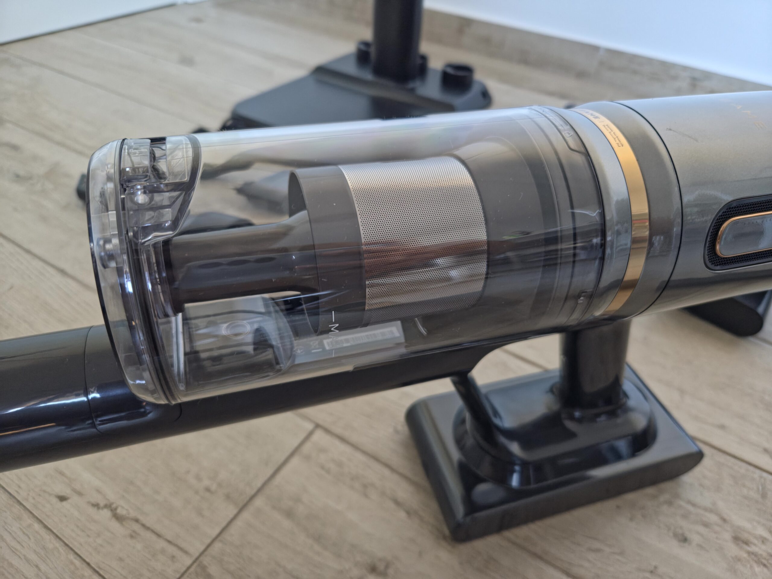 Recensione aspirapolvere senza fili Dreame V20 Pro - macitynet.it