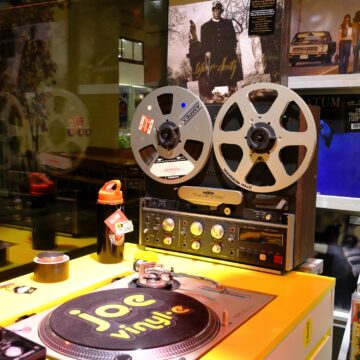 La mirrorless Fujifilm X-T30 III è una APS-C compatta, potente e connessa - macitynet.it