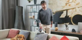 Hoover Ultra Vortex, aspirapolvere portatile per materassi, divani e cuscini ora a 76,99 - macitynet.it