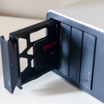 Recensione TerraMaster F4-425 Plus: 7 slot per il NAS che non deve chiedere, mai - macitynet.it