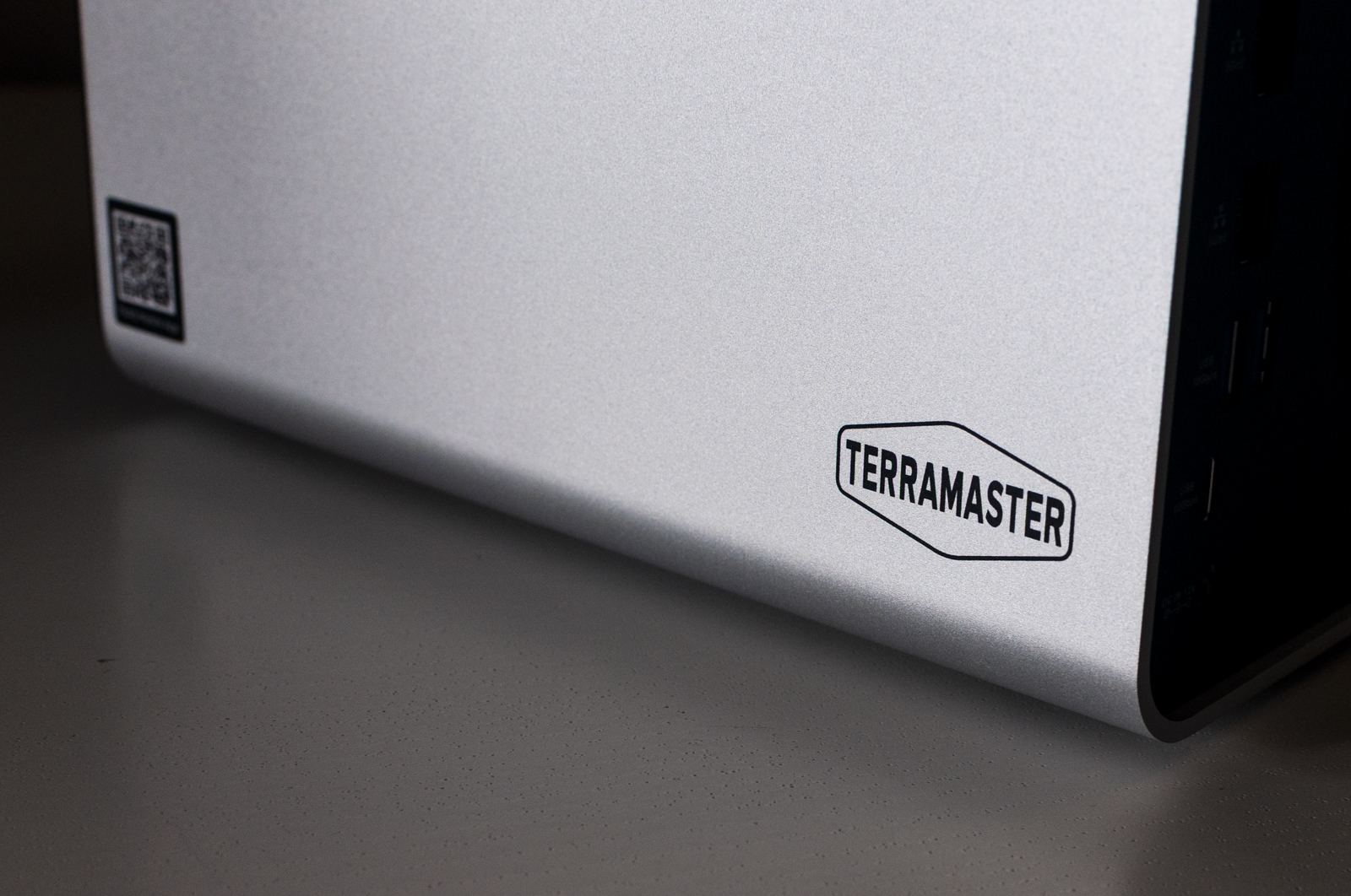 Recensione TerraMaster F4-425 Plus Recensione TerraMaster F4-425 Plus