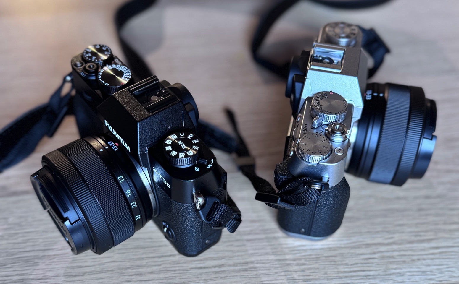 La mirrorless Fujifilm X-T30 III è una APS-C compatta, potente e connessa - macitynet.it La mirrorless Fujifilm X-T30 III è una APS-C compatta, potente e connessa - macitynet.it