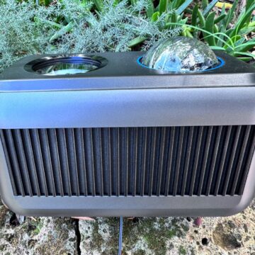 Recensione Govee Outdoor Laser Light Projector, luci, effetti e colori da Hallowen a Natale e oltre - macitynet.it