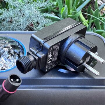 Recensione Govee Outdoor Laser Light Projector, luci, effetti e colori da Hallowen a Natale e oltre - macitynet.it